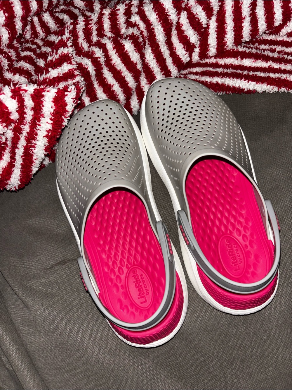 CROCS Women's Gray Slip-On Clogs with Hot Pink Footbed